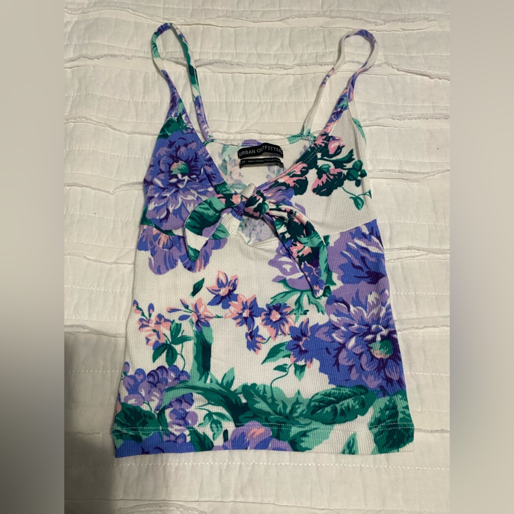 Urban Outfitters Tiffy Tie-Front Floral Tank Top - Picture 4 of 10
